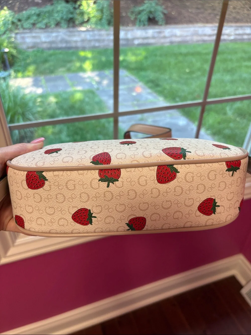 Guess Cream Shoulder Bag with Red Strawberry Print - Picture 5 of 6